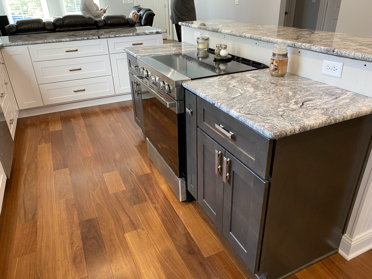Custom granite kitchen by Argent Concepts